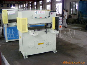 鹽城市坤鵬機(jī)械廠 專注環(huán)保設(shè)備，守護(hù)碧水藍(lán)天